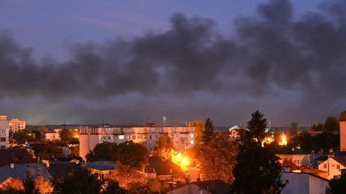 Un entrepôt de la Caritas bombardé en Ukraine