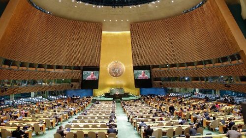 À l'ONU, le Saint-Siège rappelle la nécessité de protéger la dignité des enfants