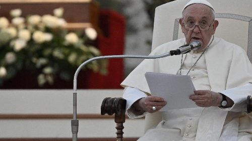 Papst bei ökumenischer Vigil zu Synode: Gemeinsam gehen