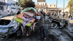 Pas bombardimit të spitalit Ahli Arab në Gazë