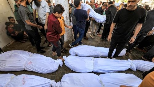 Le choc des épiscopaliens après l'explosion à leur hôpital à Gaza