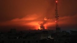 Nächtliche Explosionen im Gaza-Streifen
