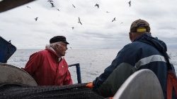 Der Weltfischereitag erinnert daran, dass das Grundrecht auf menschenwürdige Arbeit der Fischer geschützt werden muss