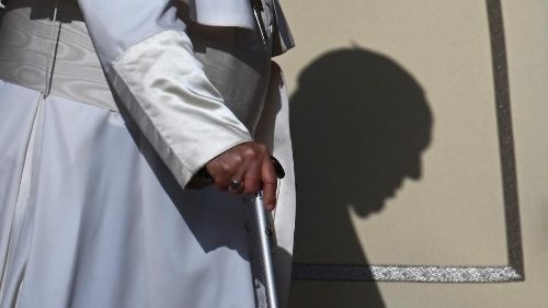 A pedido dos médicos, a viagem do Papa a Dubai foi cancelada
