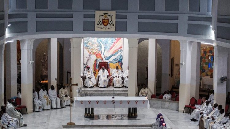 Liturgia podczas sympozjum w Dakarze, 4 grudnia 2023 r.