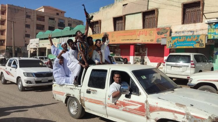 Anhänger der sudanesischen Armee Ende Dezember in Gadaref