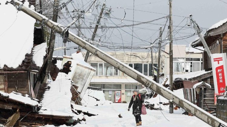 Zniszczenia po trzęsieniu ziemi w mieście Suzu, 8 stycznia 2024 r.