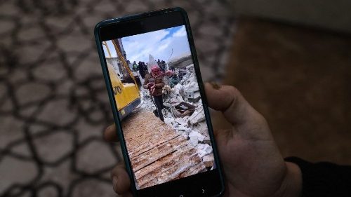 Apoštolský vikář Anatolie: Ať následky zemětřesení v Turecku a Sýrii nezahalí ticho