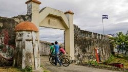Turisták érkeznek a nicaraguai Cserkészszövetség kezelésében álló El Coyotepe erődhöz
