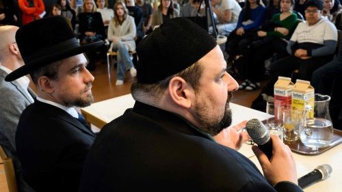 Rabín a imám ve vídeňských školách svědky pokojného soužití