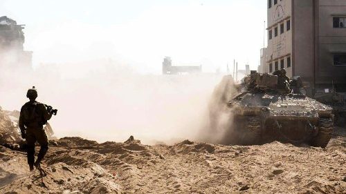 Medio Oriente, 17 morti per i raid israeliani sulla Striscia di Gaza