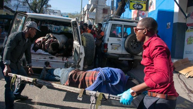 La violence continue à gangréner la capitale de Port-au-Prince. 