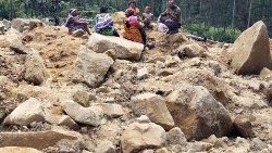 산사태 피해를 입은 파푸아뉴기니 엥가주 마을 일부
