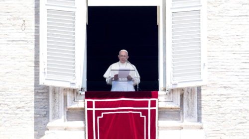 Pope calls for a firm stand against 'shameful crime' of human trafficking