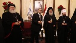 Patriarch Ignatius Aphrem (links) in Damaskus