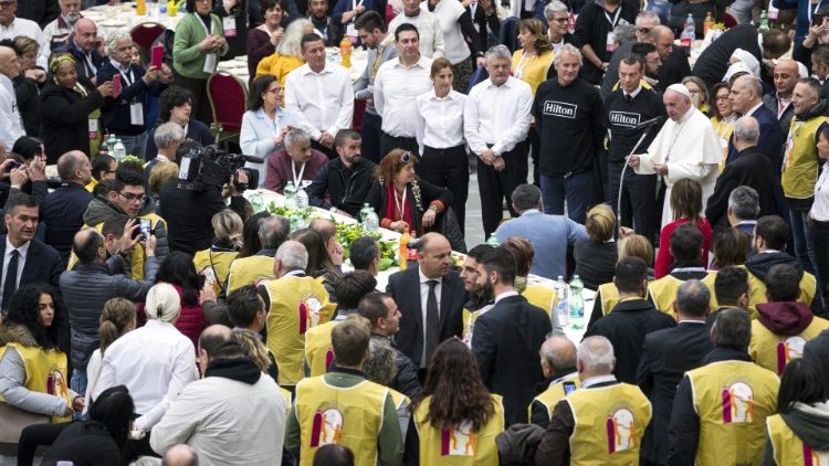 Pope Francis has lunch with needy people