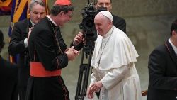 Archivbild: Kardinal Woelki und Papst Franziskus