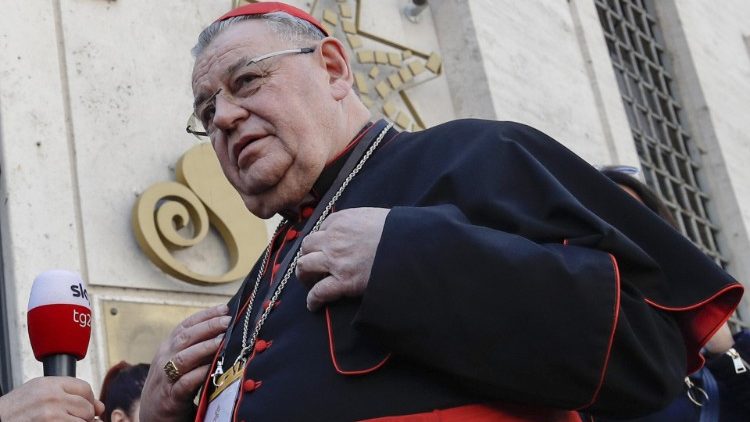 Kardinal Duka beim Verlassen der ersten Missbrauchgipfel-Sitzung