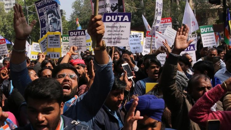 La manifestazione dei dalit cristiani e musulmani a News Delhi