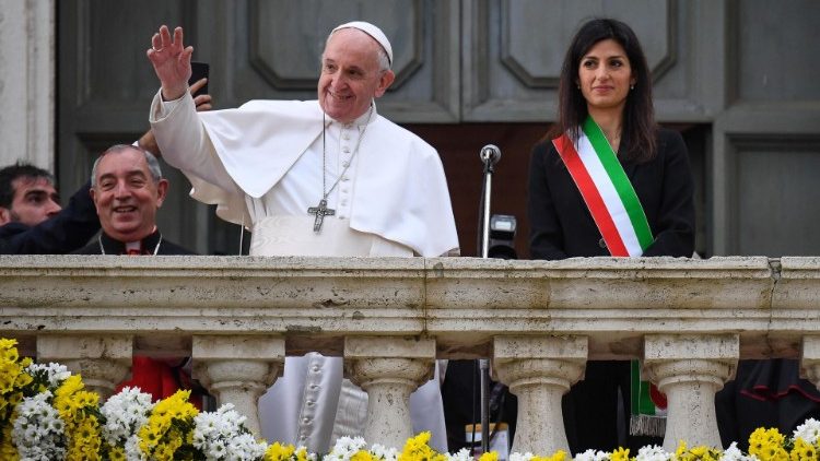 로마 시청사를 방문한 프란치스코 교황
