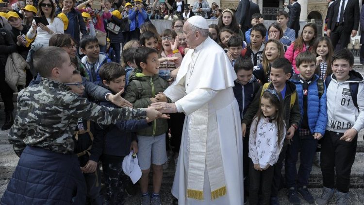 教皇フランシスコ、バチカンでの一般謁見、 2019年4月24日