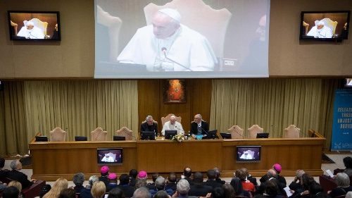 Påven: Människohandel, ett brott där den andre kommersialiseras
