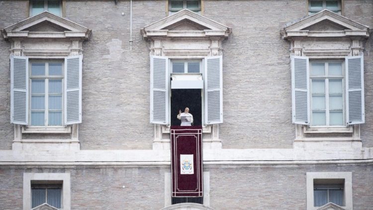 Pope Francis' Regina Coeli Prayer