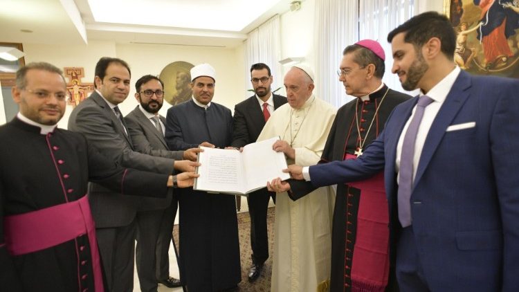 Pápež František s Výborom pre ciele Dokumentu o ľudskom bratstve, 11. septembra vo Vatikáne