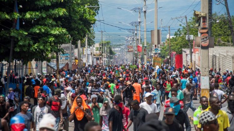 Des milliers de personnes ont manifesté dans les rues de Port-au-Prince et d'autres villes du pays