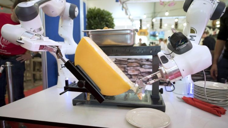 削乳酪絲的機器人