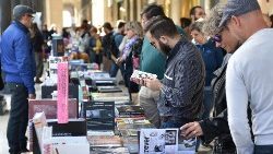 Exposição de livros em Turim, Itália