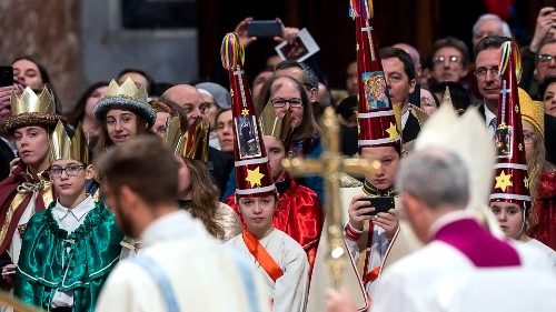 Nový rok vo Vatikáne spestrili slovenskí koledníci Dobrej noviny