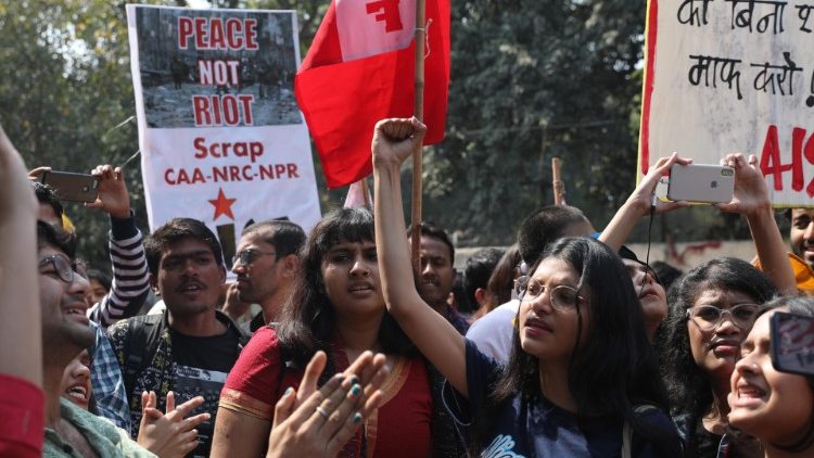 印度遊行反對新《公民身份法》