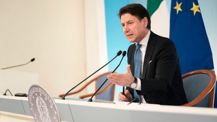 Italijos ministras pirmininkas Giuseppe Conte nurodė, jog prevencinės priemonės bus taikomos visoje šalyje