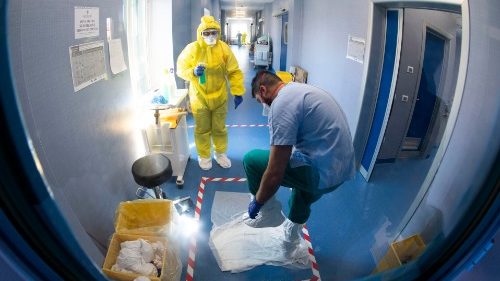 Italien: Wenn Seelsorge in Pandemie-Zeiten ein 24h-Job wird