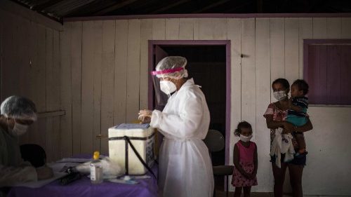 Папа молится о народах Амазонии, особо пострадавших от пандемии