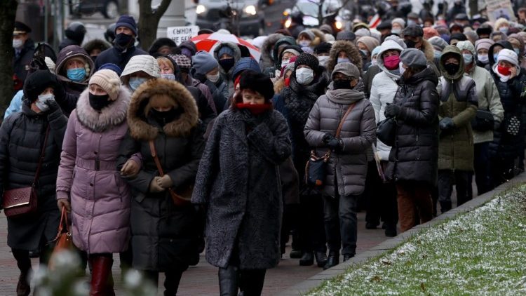 Protestmarsch gegen die Regierung in Minsk am 30. November