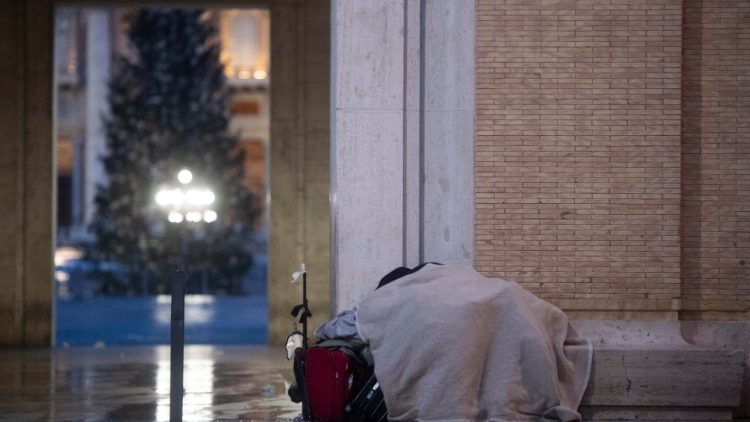 Obdachloser vor dem Petersplatz