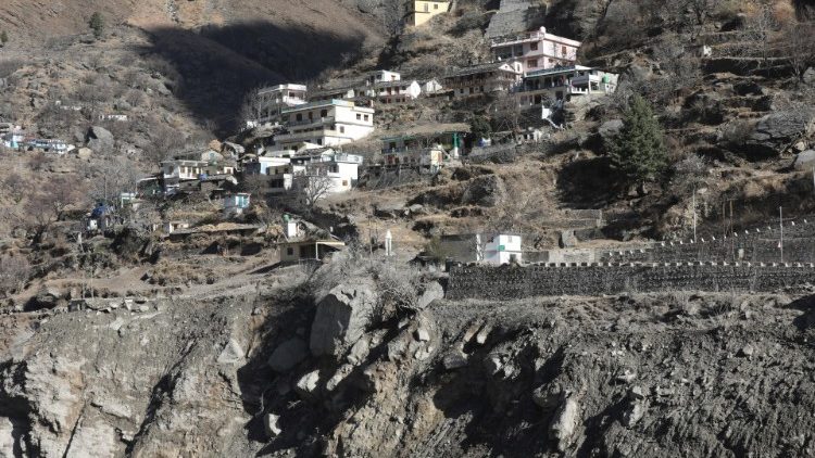 Thảm họa lở sông băng Uttarakhand