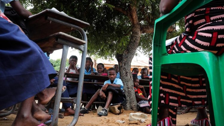 Schulunterricht in Mosambik