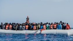 Migrantes rescatados en las costas de Libia.
