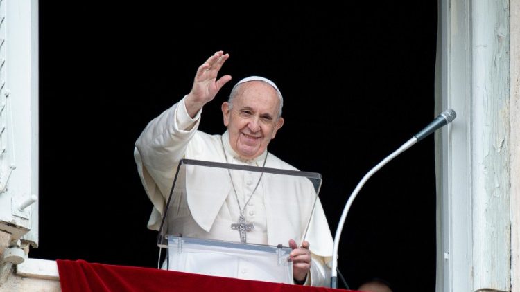 Paavi Franciscuksen Regina Coeli -tervehdys