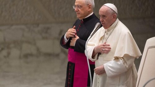 Papst bei Generalaudienz: Die Gotteskindschaft kennt keine Unterschiede