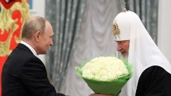Der russische Präsident Vladimir Putin mit Patriarch Kyrill