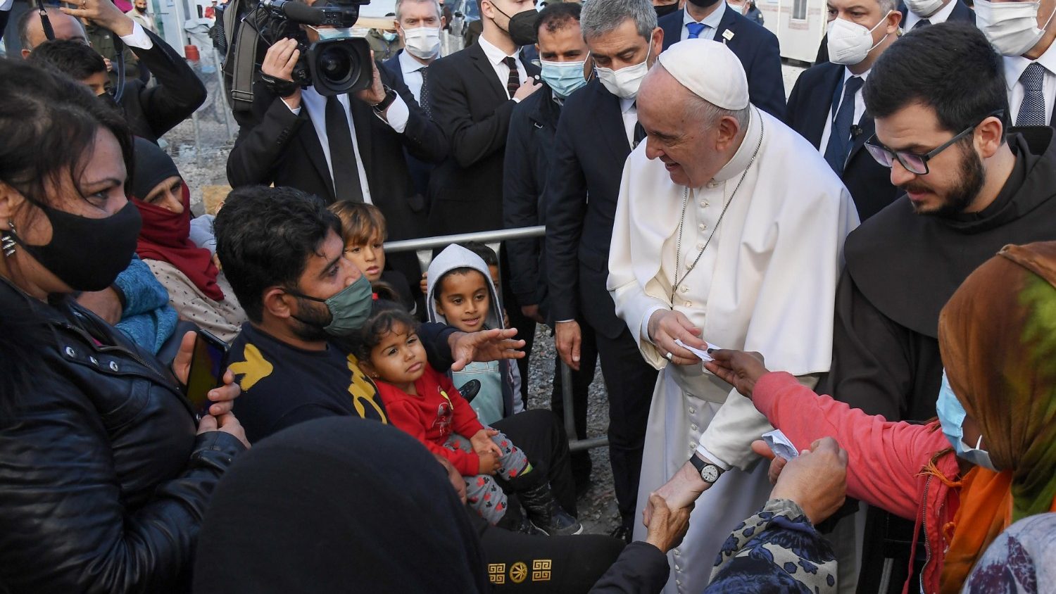 En Grèce, les cris du Pape pour les migrants Cq5dam.thumbnail.cropped.1500.844