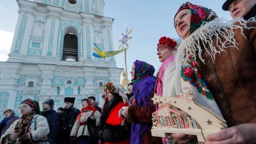 성탄이 우크라이나에 평화를 가져오길 바란다는 프란치스코 교황의 호소