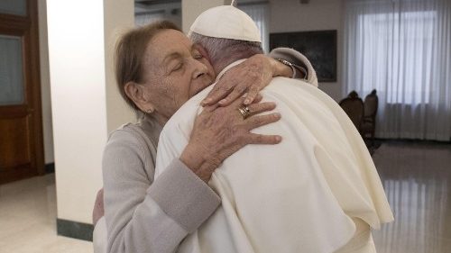 Pope sends birthday wishes to friend and Holocaust survivor Edith Bruck