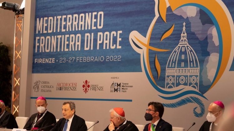 Firenzében a Földközi-tenger térségének püspökei és polgármesterei találkoztak     