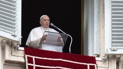 Le Pape lors de l'angélus ce dimanche 6 mars 2022.