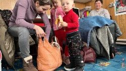 помощи за украинските деца